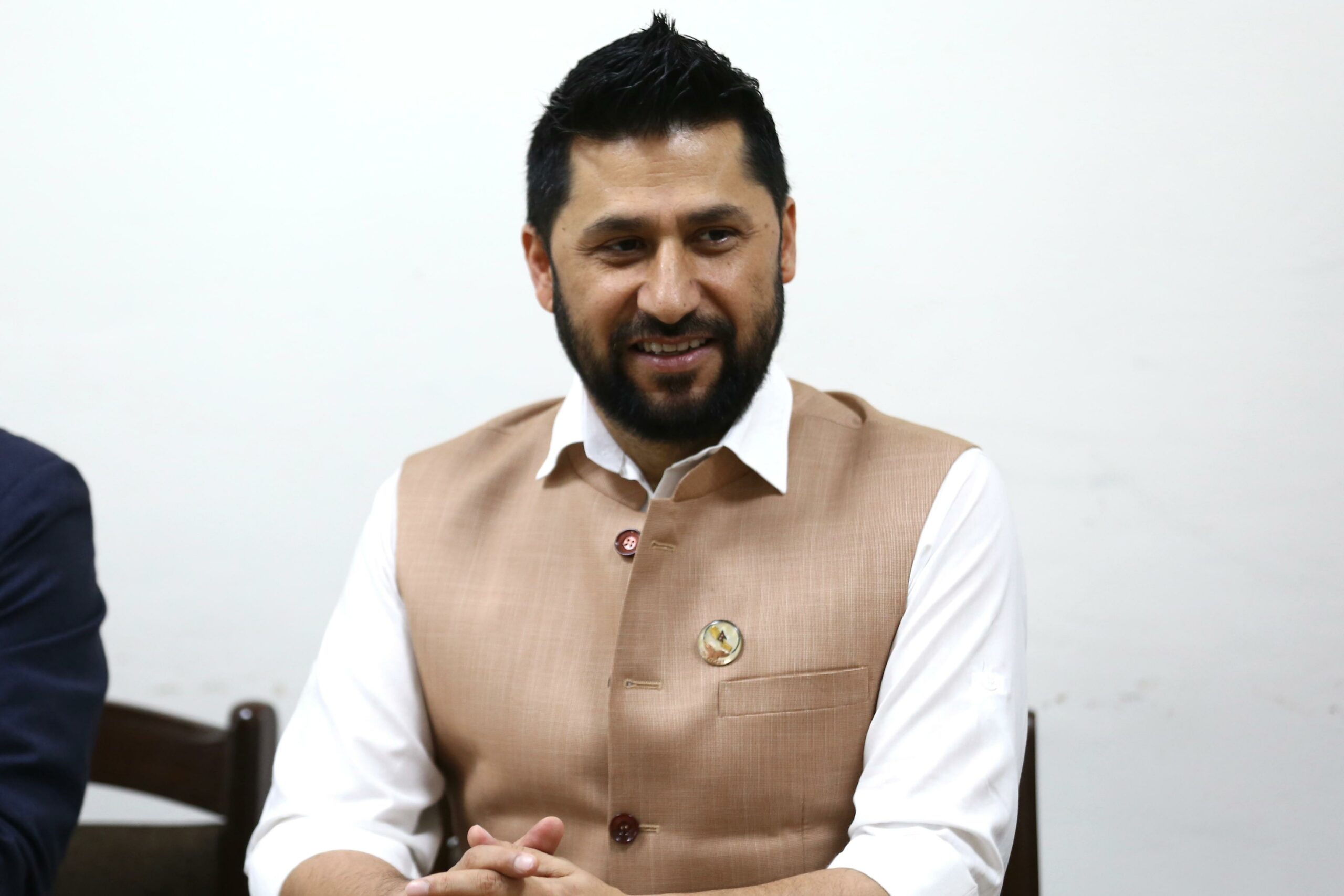‘गिरफ्तारी दिन झोला बोकेरै पार्टी कार्यालय धाइरहेको छु’