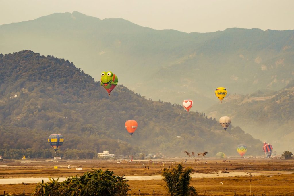 पर्यटकीय राजधानी पोखरामा बेलुन महोत्सव सुरु