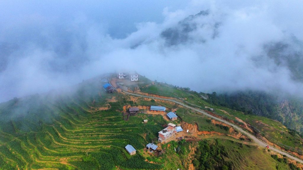 तराईको तातोपन भुलाउने शीतल गन्तव्य–सिन्धुली