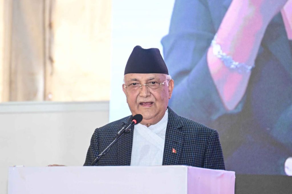 प्रचण्डलाई ओलीको सन्देश : “एमालेले म्याजिक नम्बर भ्रम तोड्यो”