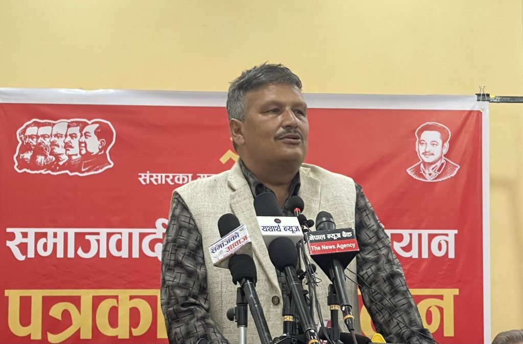हिजोको संघर्षले आजको भ्रष्टाचारलाई वैधता दिँदैन : महेश्वर दाहाल